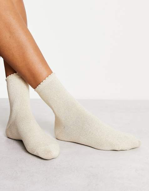 PIECES – Goldfarben glitzernde Socken - view 1