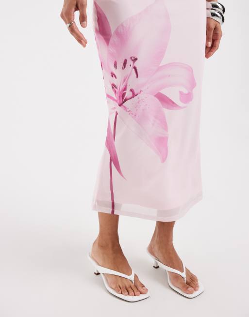 Pieces - Gonna midi in rete rosa pastello con stampa floreale in coordinato, 3 di 5