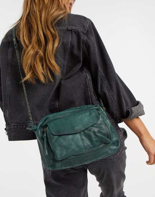 Pieces Grand sac bandouli re en daim Vert ASOS