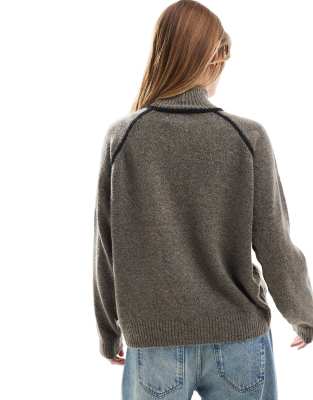 PIECES HIGH NECK SWEATER WITH CONTRAST SEAM DETAIL 