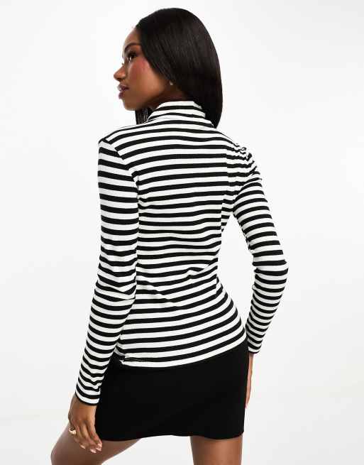 Black and white striped shirt turtleneck hotsell