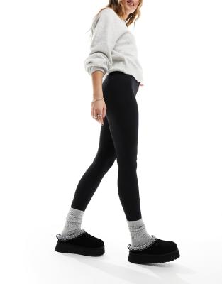 Directional Legging: Black