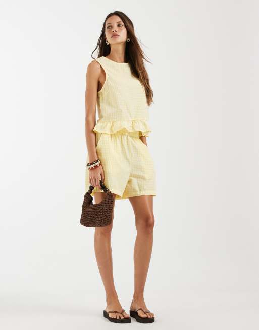 Pieces high waisted shorts co-ord in yellow and white gingham, 2 of 5
