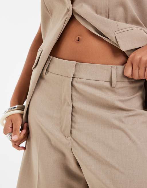 Pieces high waisted tailored shorts in beige (part of a set), 2 of 5