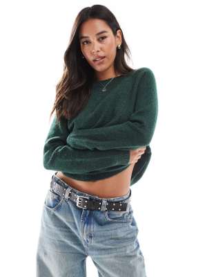 Pieces – Hochgeschlossener Pullover in Tannengrün - view 1