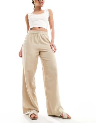 Pieces - Hose aus Leinenimitat in Kamelbeige mit weitem Bein-Schwarz