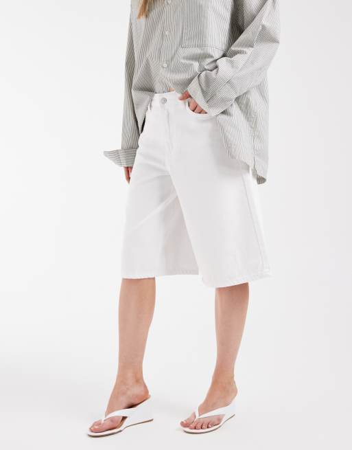 Pieces - Hvide longline-denimshorts, 2 af 5