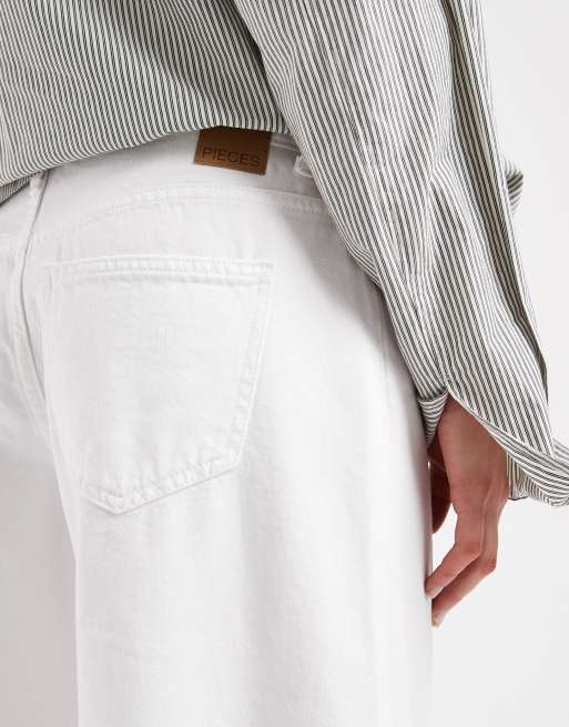 Pieces - Hvide longline-denimshorts, 4 af 5