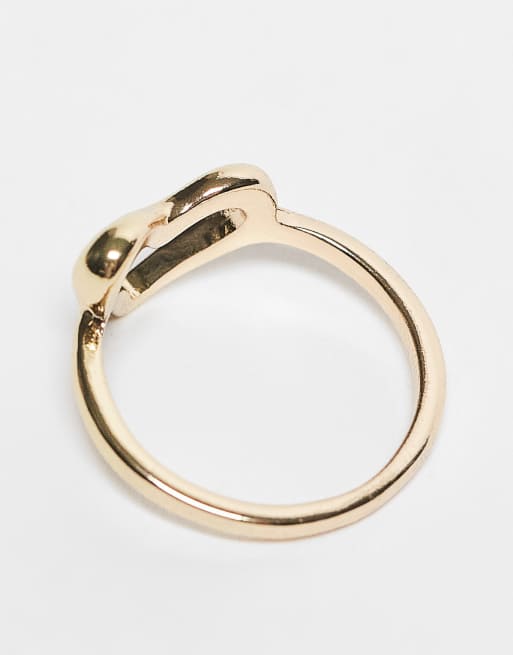 Pieces irregular heart ring in gold tone