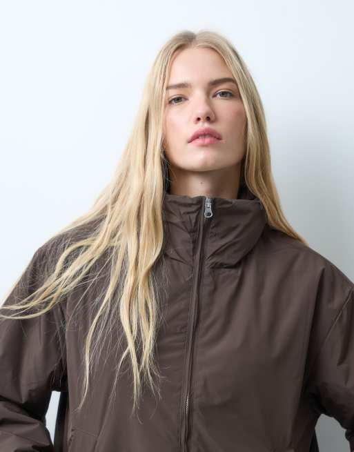 Pieces jack met opstaande boord, vulling en toggle-afwerking in bruin, 2 van 4