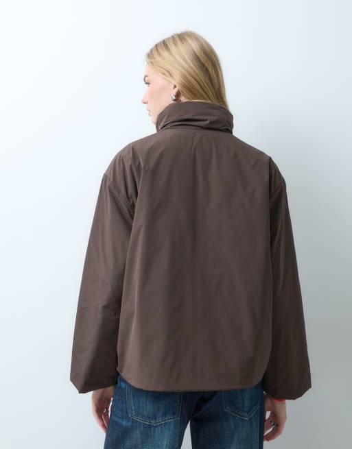 Pieces Jacke mit Stehkragen, Wattierung und Knebelverschluss in Braun, 4 von 4