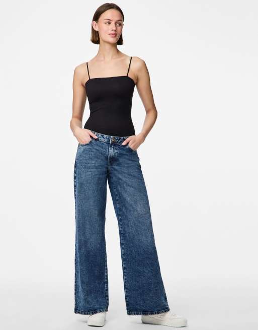 Pieces - Jeans a fondo ampio in denim blu medio