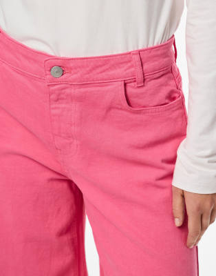 Thumbnail 5 van 5