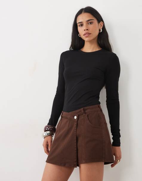 Pieces – Jeans-Skort in Kaffeebraun mit Wickelfront - view 1