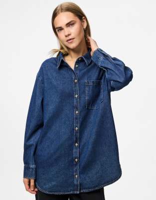 Pieces - Jeanshemd in Denim-Mittelblau