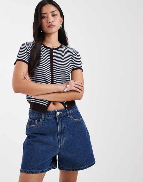 Pieces – Jeansshorts in Mittelblau mit mittelhohem Bund - view 1