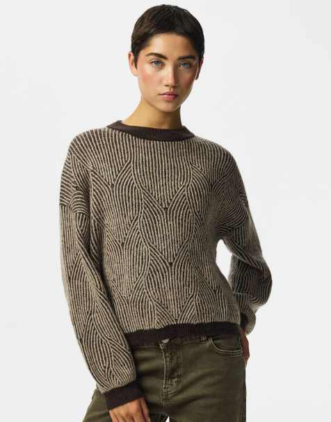 Pieces Jenna ribbed crew neck knitted drop shoulder jumper in brown - view 1