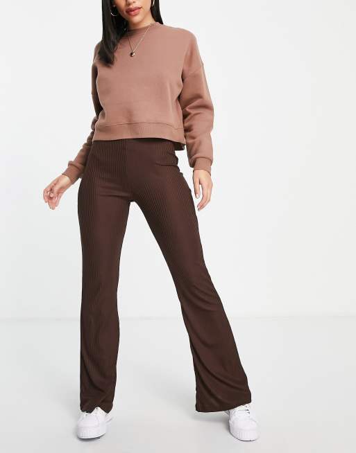 Pieces jersey flared trousers in chocolate, 3 of 4