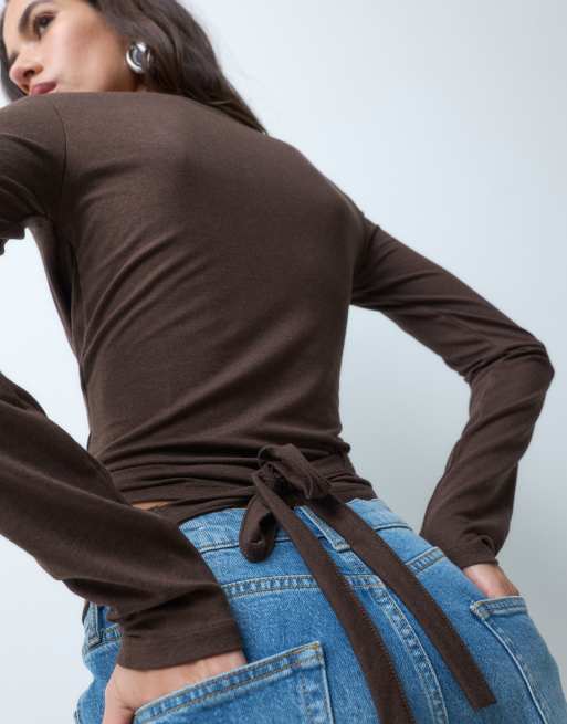 Pieces jerseytop met gelaagde overslag in bruin en pastelgeel, 2 van 4