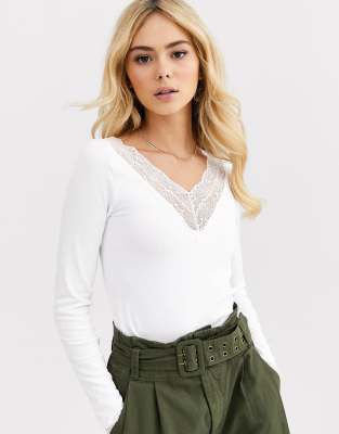 Pieces Jida long sleeve v neck lace trim top-White