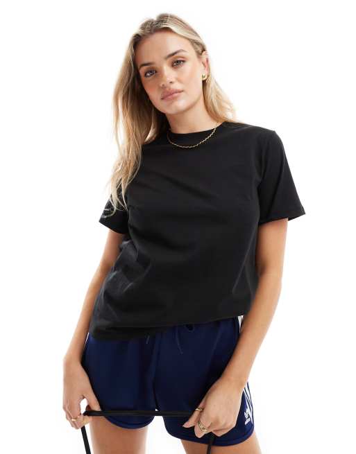 Pieces – Kastiges T-Shirt in Schwarz, 2 von 4