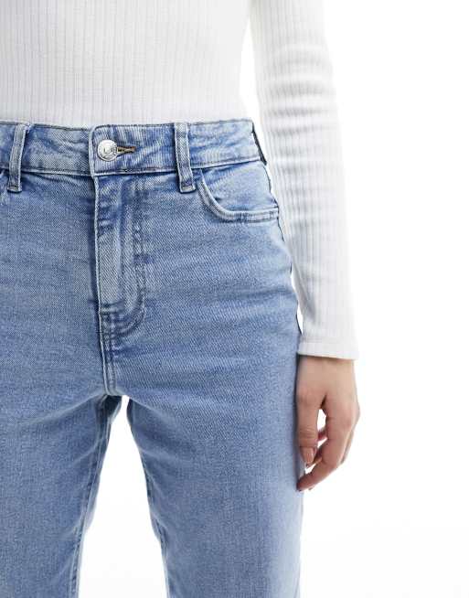 Pieces – Kelly – Gerade geschnittene Jeans in Hellblau mit hohem Bund, 2 von 5