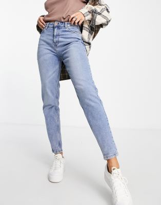 Pieces - Kesia - Mom-Jeans mit hohem Bund in gebleichter Waschung-Blau