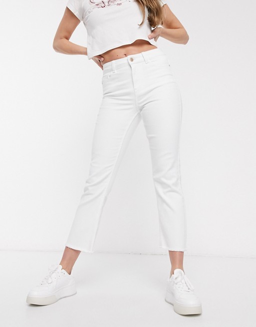 Pieces kick flare cropped jeans in white