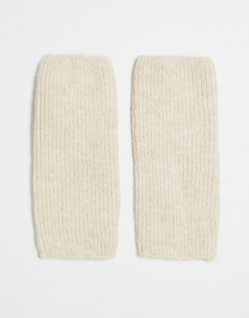 Pieces knitted rib arm warmers in cream-White