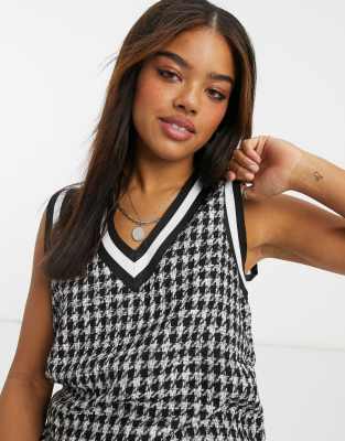 houndstooth knit vest