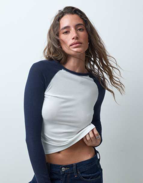 Pieces kontrastfärgad slim t-shirt med långa ärmar i vitt och marinblått - view 1