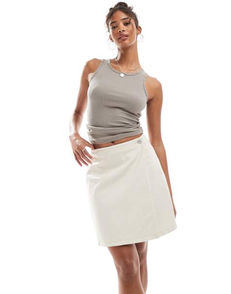 Pieces wrap front twill mini skirt in fog cream