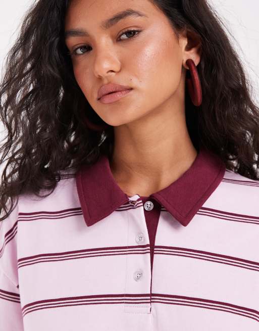 Pieces – Kurzärmliges, gestreiftes Oversize-Polohemd in Rosa und Burgunderrot , 2 von 4
