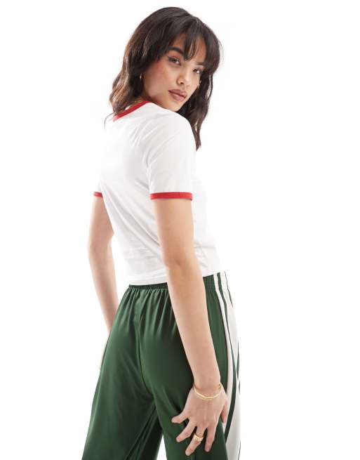 Pieces – Kurzes T-Shirt in Weiß mit Kontrastbündchen und „Kirsch“-Motiv, 4 von 4