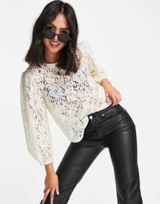 Pieces lace blouse with volume sleeves in cream-White