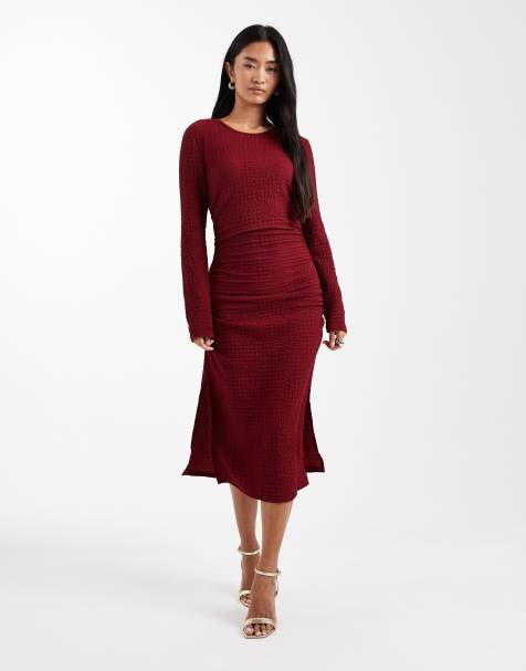 Pieces – Langärmliges, strukturiertes Midikleid in Rot mit Raffungen - view 1