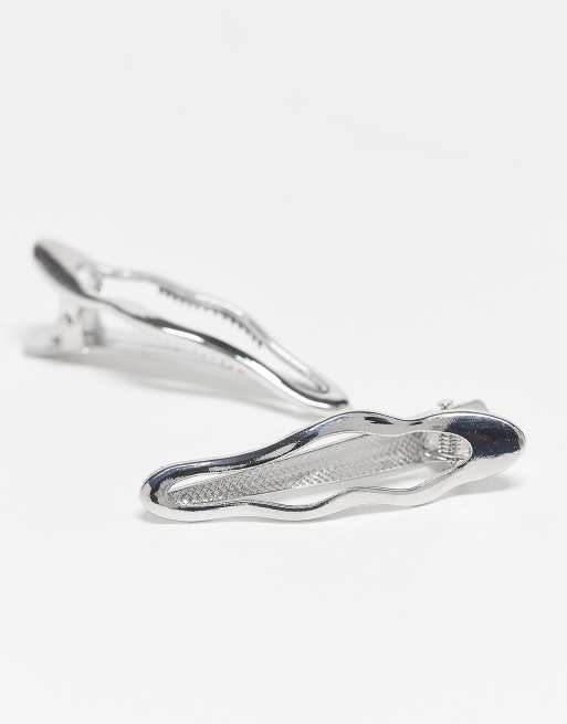 Pieces large wavy 2 pack hair clips in silver, 2 of 3