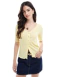 [Pieces] Pieces lettuce edge button front short sleeve top in banana yellow XS Pale banana