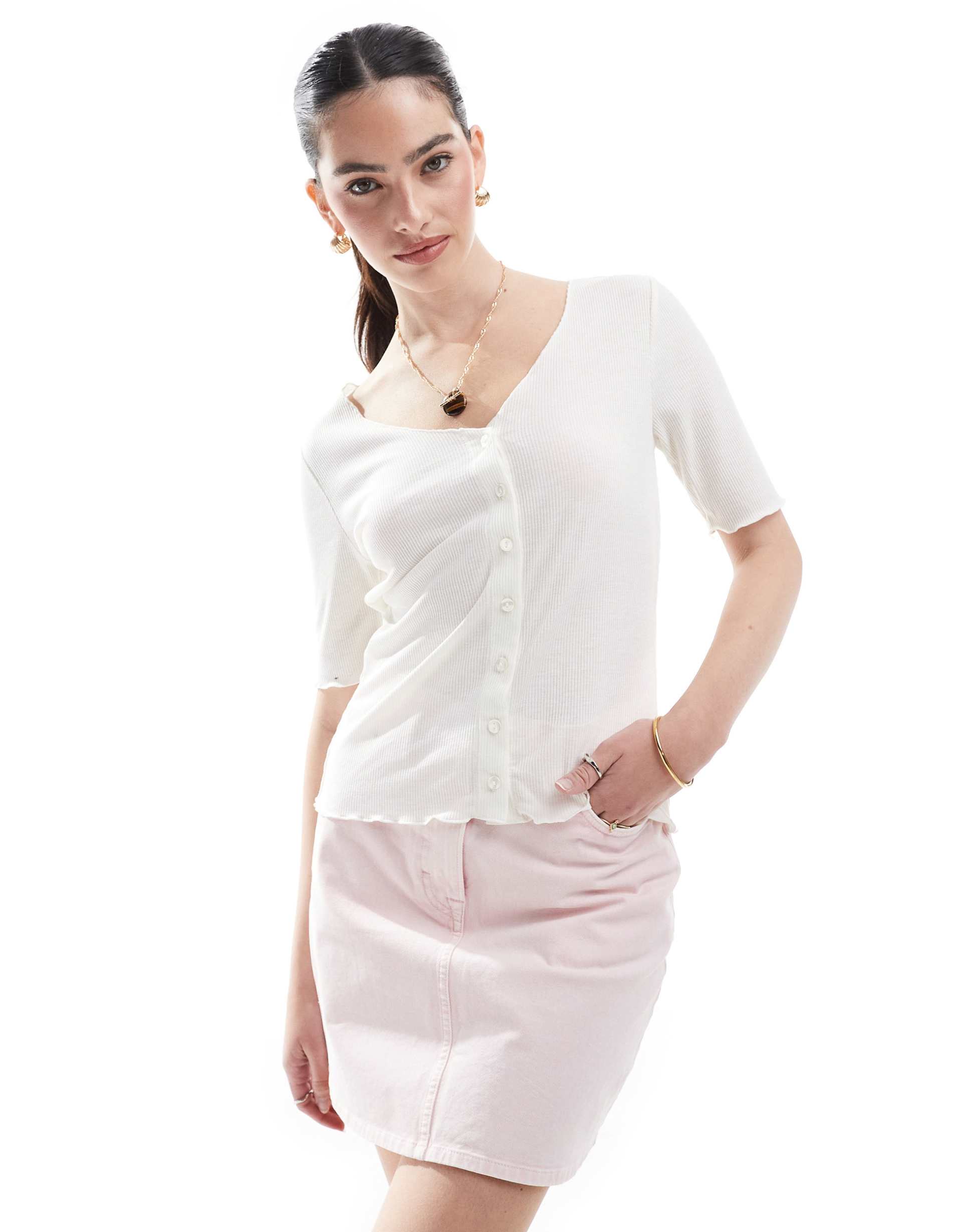 pieces lettuce edge button front short sleeve top in white