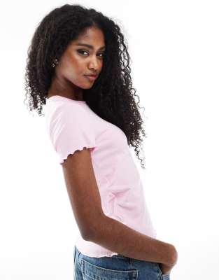 Pieces Lettuce Edge T-shirt In Pink