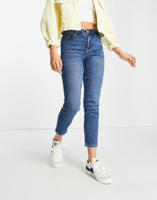 Jean mom taille discount normale