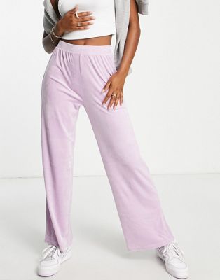 Pieces lillo velvet wide leg joggers co-ord in lilac