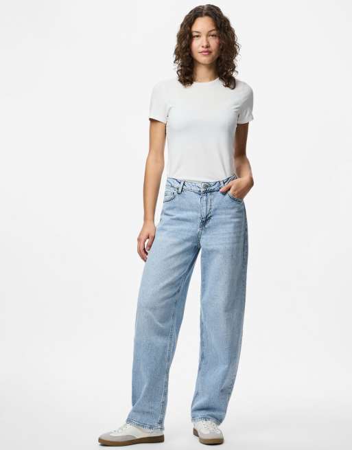Pieces – Ljusblå jeans med barrelben, 3 av 6
