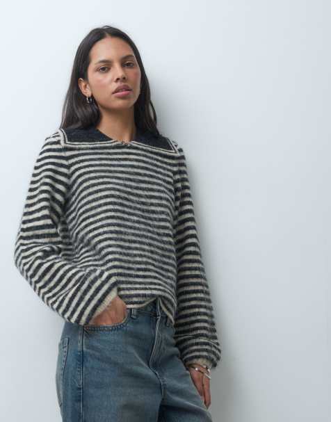 Pieces lockerer flauschiger Strickpullover mit Kragen in Schwarz und Cremeweiß - view 1