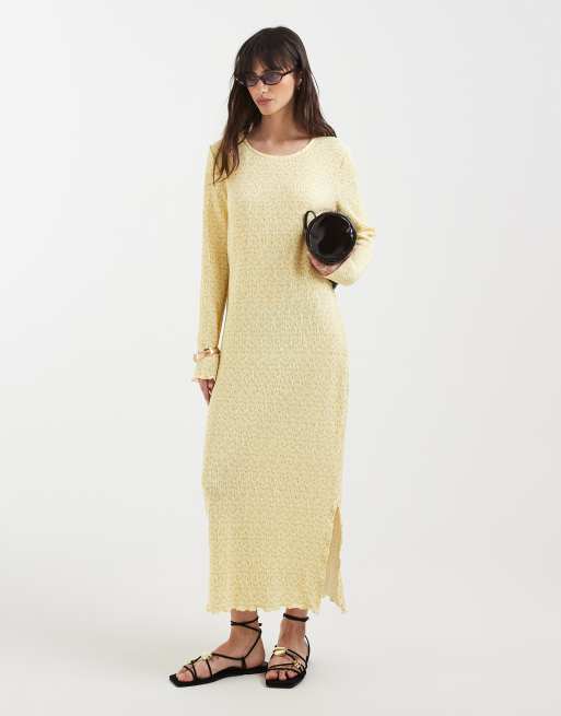 Pieces long sleeve plisse midi dress in ditsy yellow floral print, 2 of 4