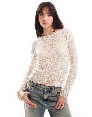 Pieces long sleeved lace top in cream