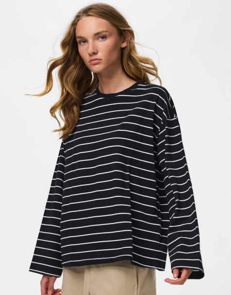 Pieces Long sleeved top in black - view 1