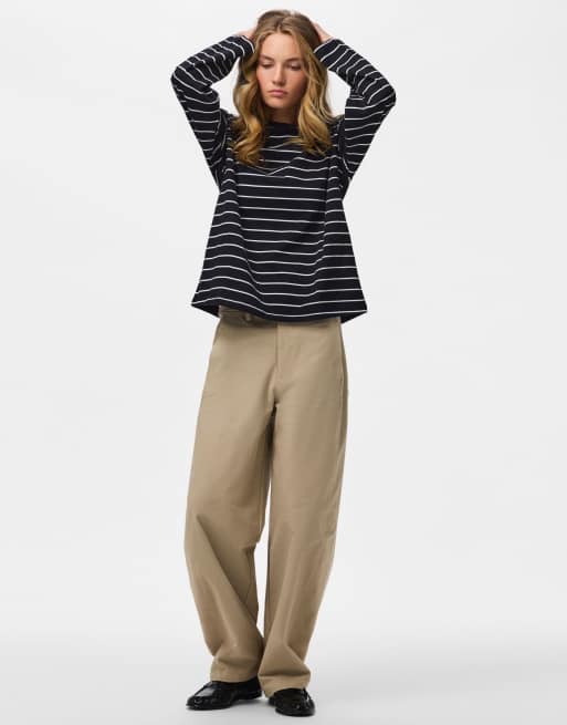 Pieces Long sleeved top in black1, 5 of 7