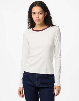 Pieces Long sleeved top in bright white 1