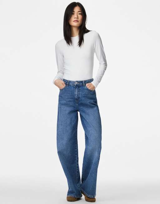 Pieces Long sleeved top in bright white, 3 of 6